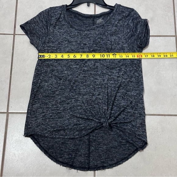 Hollister Women black must have collection shirt size small - Picture 8 of 8